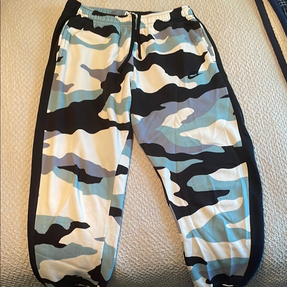 Nike Camo Print Joggers in Black, White, and Blue